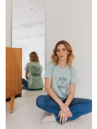 JESUS IS KING dustygreen unisex T-shirt