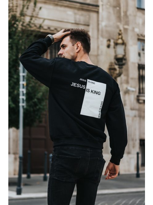 JESUS IS KING zwart unisex trui