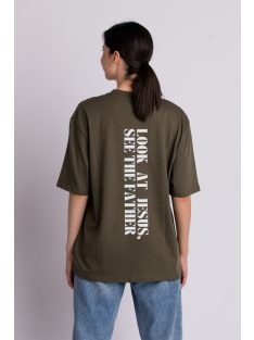   LOOK AT JESUS SEE THE FATHER unisex 'OVERSIZE' T-shirt
